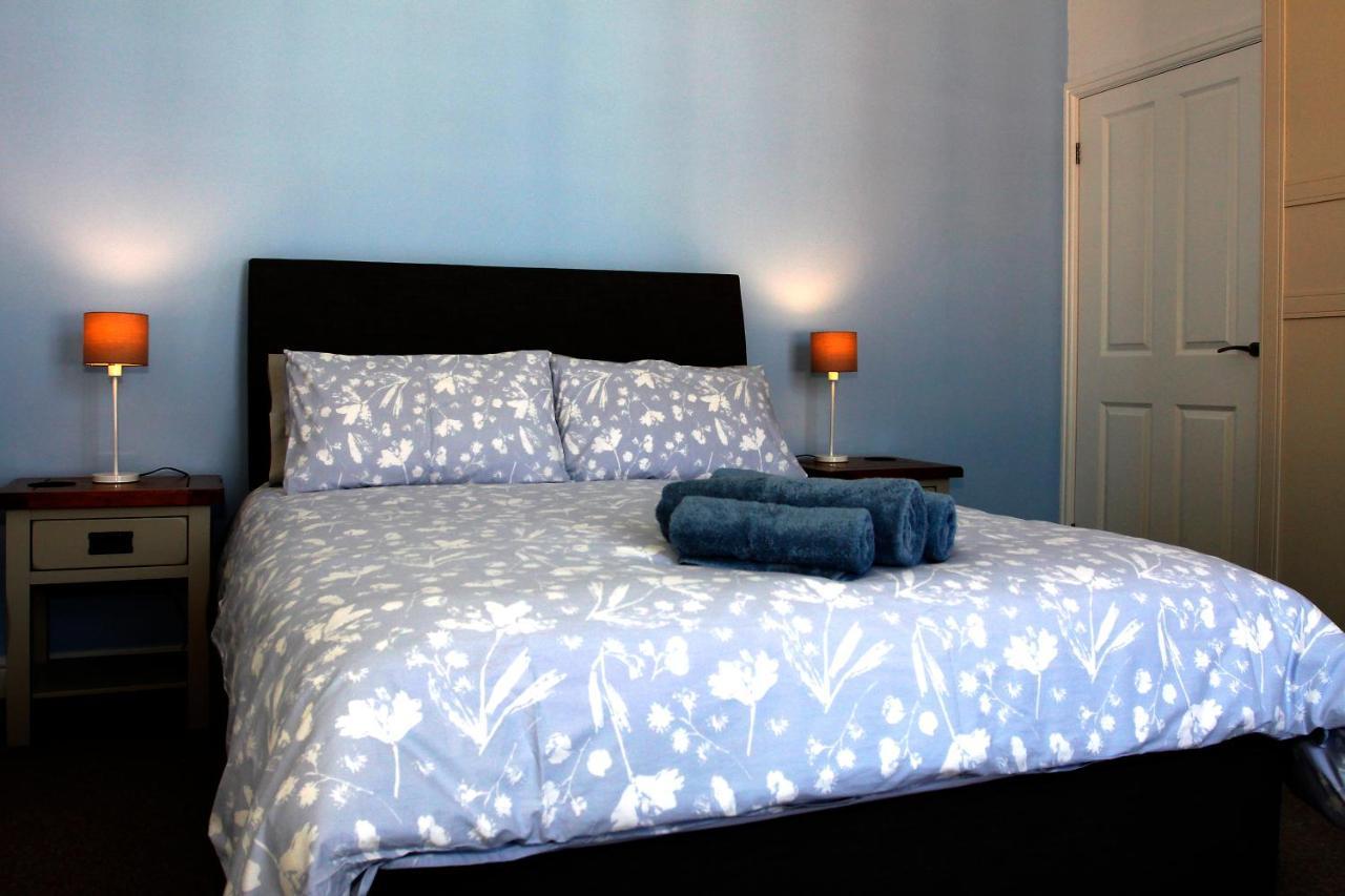 2 Yr Hen Fanc Apartment Аберерън Екстериор снимка