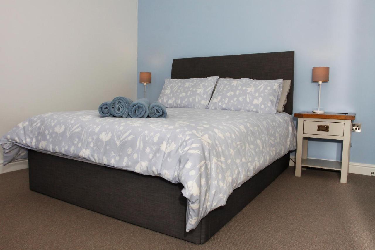 2 Yr Hen Fanc Apartment Аберерън Екстериор снимка