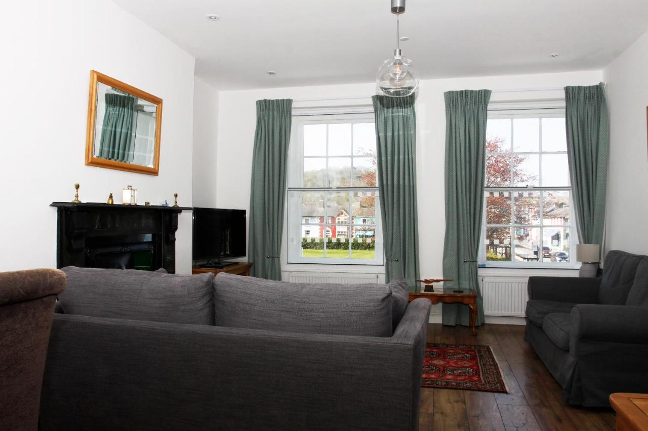 2 Yr Hen Fanc Apartment Аберерън Екстериор снимка